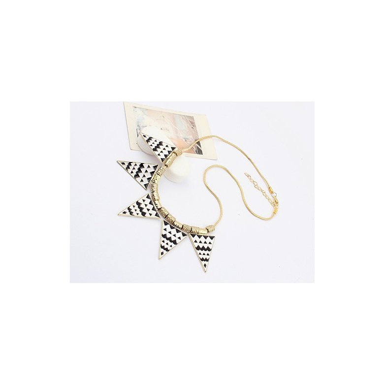 Wholesale  Women Gold-color Punk Necklaces Triangle Black and white corrugated Pendant Necklace Vintage wholesale Jewelry VGN016 1
