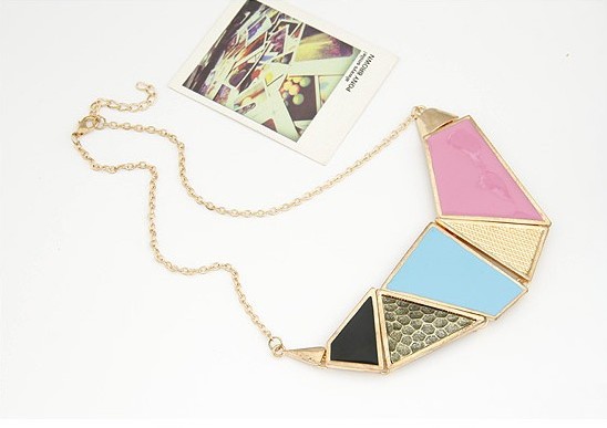 Wholesale KISSWIFE European and American fashion personality temperament wild geometric squares resin exaggeration Chain Bib necklace VGN017 6