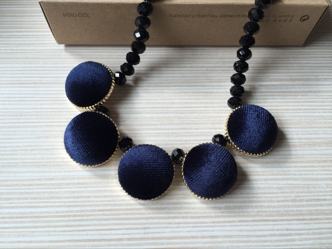 Wholesale Vintage Velvet  round Choker Chain Necklace for Women Girls Gifts Party VGN020 2
