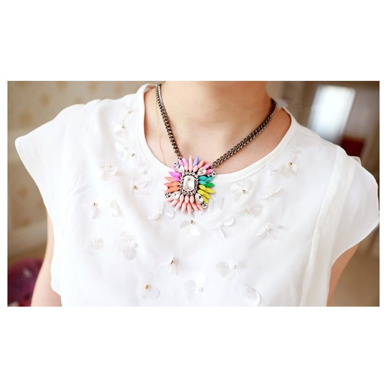 Wholesale Fashion Crystal Necklaces Colorful Crystal Gem Flower Bead Pendant Statement Necklace Choker Collar Necklace for Women VGN022 2