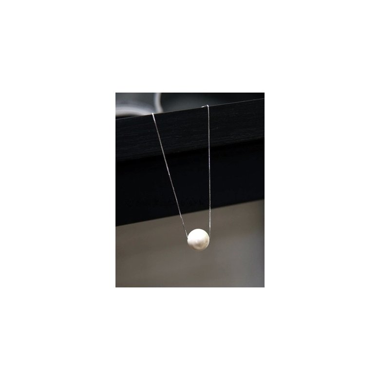 Wholesale Pearl women necklace fashion creative boutique jewelry for girlfriend Valentine's Day gift VGN036 1