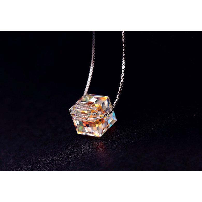 Wholesale jewelry 925 Sterling Silver Necklace Crystal From Swarovski Fashion Elegant Party Engagement Gift VGN050 1