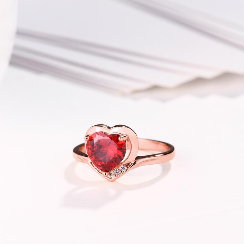 Wholesale European and American Ring Plated Rose Gold Love heart Red Crystal Proposal Rings for Women Jewelry Engagement jewelry TGCZR391 1