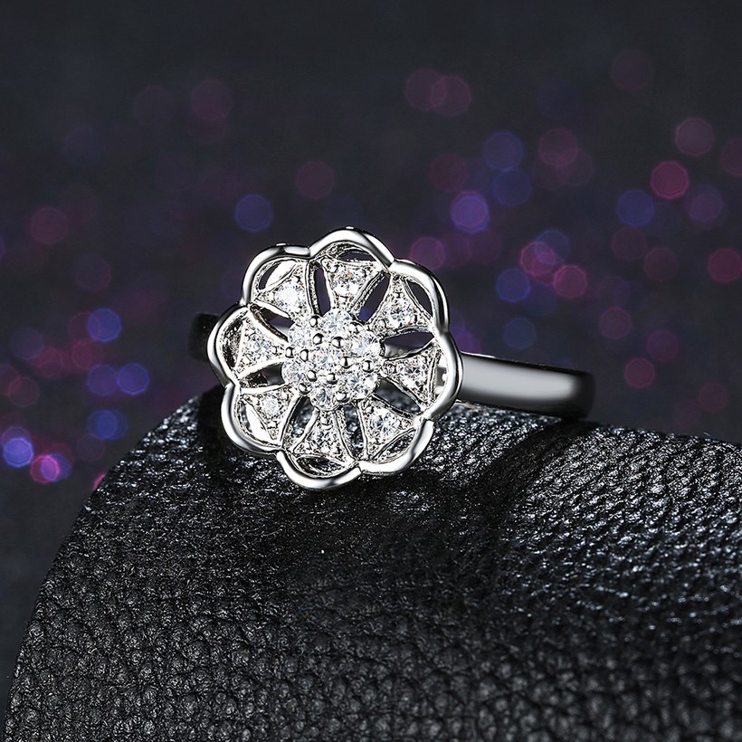 Wholesale 925 Sterling Silver Round Shape Radiant Elegance shining AAA CZ Crystal Flower Rings for Women ANNIVERSARY wedding jewelry TGSLR086 3