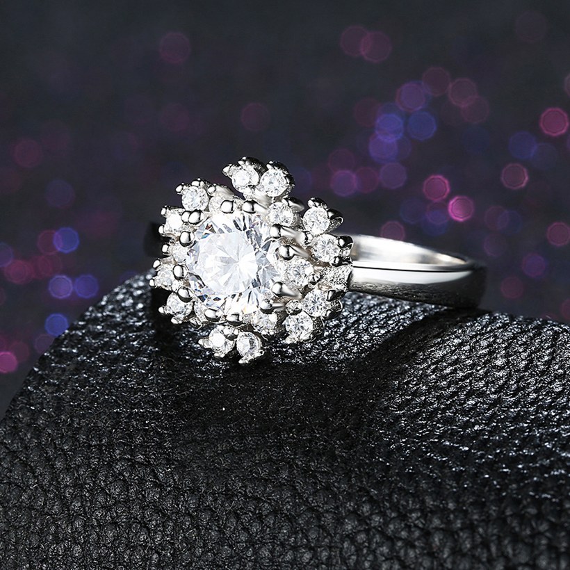 Wholesale Fashion 925 Sterling Silver Snowflake CZ Ring For Women Classic Elegant Bridal Wedding Jewelry Engagement Rings TGSLR094 3