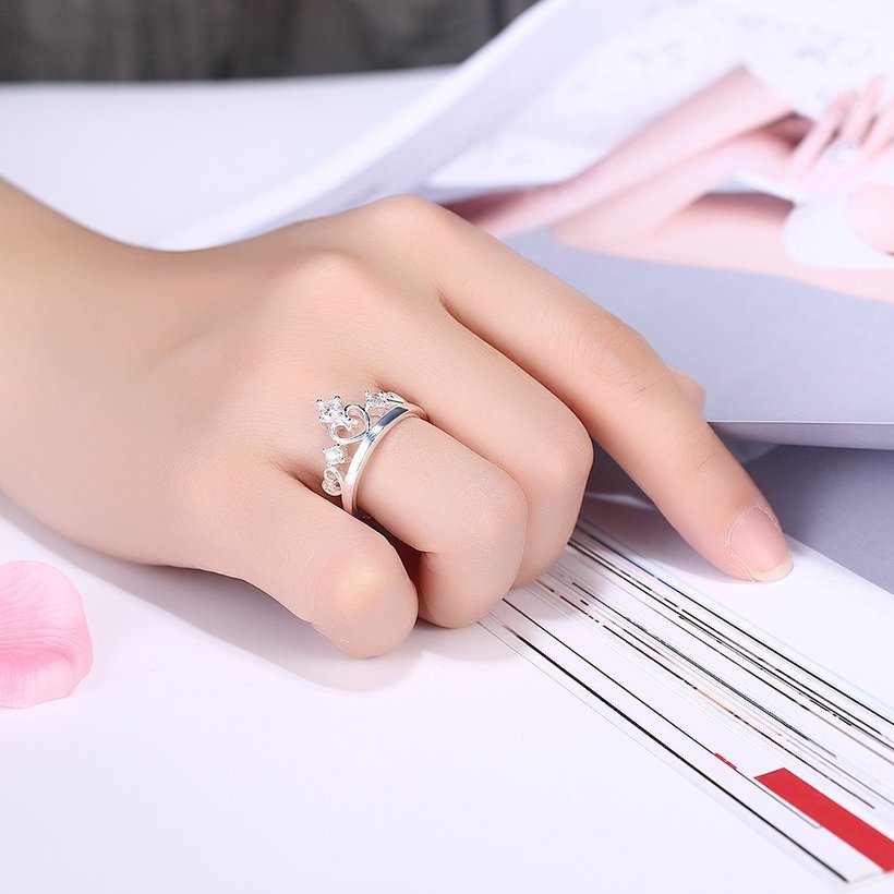 Wholesale Fashion Luxury Zircon Crown Ring for Women Bride Engagement Wedding jewery SPR588 0
