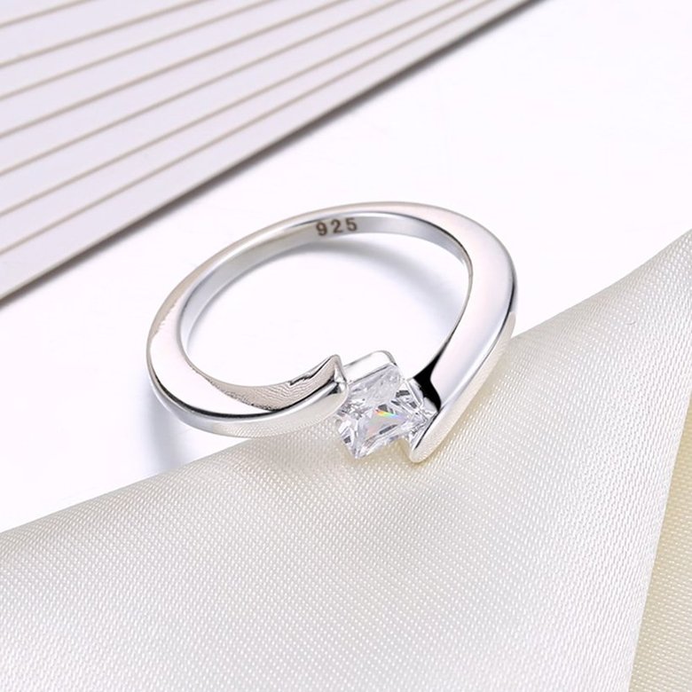 Wholesale Fashion Elegant Design Silver Plated ablaze Zircon classic Ring for Women wedding jewelry SPR593 2