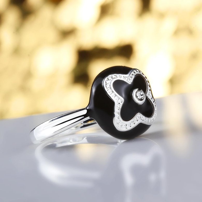 Wholesale Punk Style Personality Exaggeration European Lovers' Black White Color Oiled flower Ring Jewelry TGSPR667 0