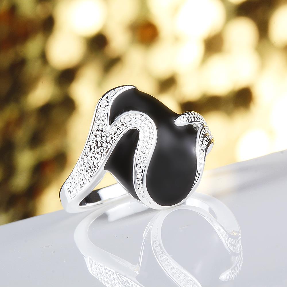 Wholesale Punk Style Personality Exaggeration European Lovers' Black White Color Oiled Geometric Ring Jewelry TGSPR680 0