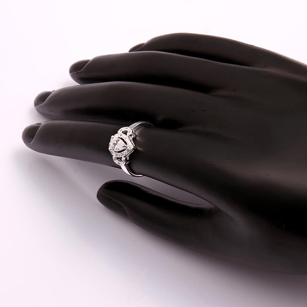Wholesale rings Classic Big Crystal Heart Rings For Women Girls Romantic Engagement Wedding Rings Fashion Jewelry Birthday Gifts TGSPR258 0