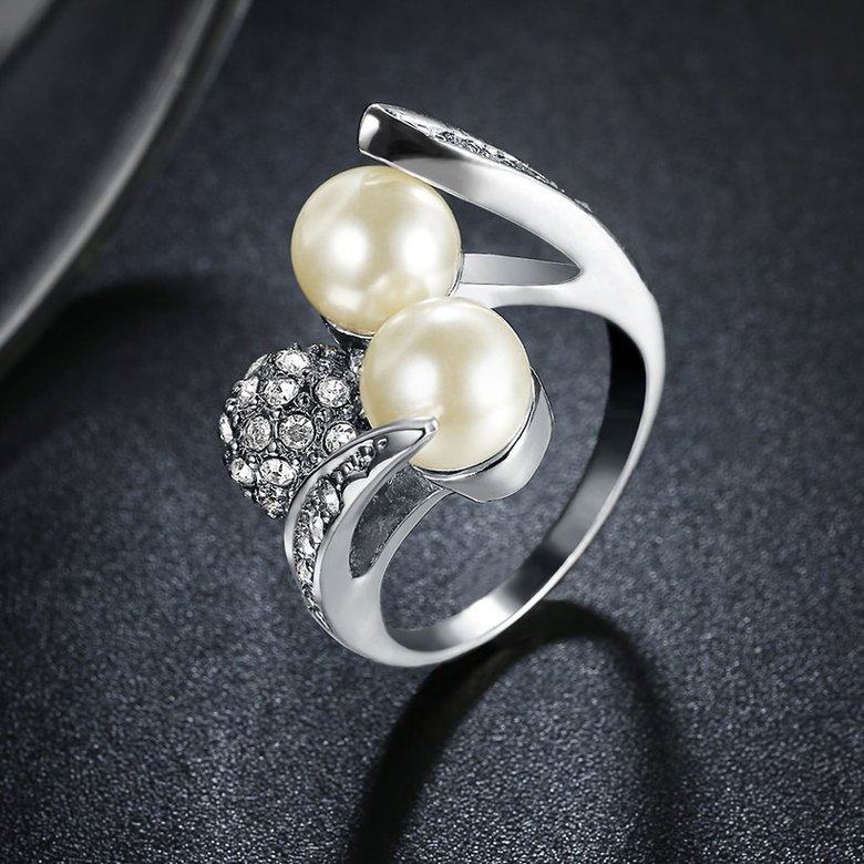 Wholesale Romantic Platinum Heart White Crystal Ring TGGPR912 2