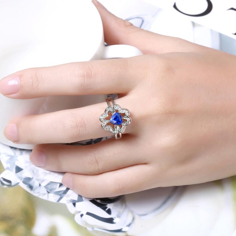 Wholesale Classic Platinum Plant White Rhinestone flower Ring For Women Temperament Jewelry Accessories Gift TGGPR206 4