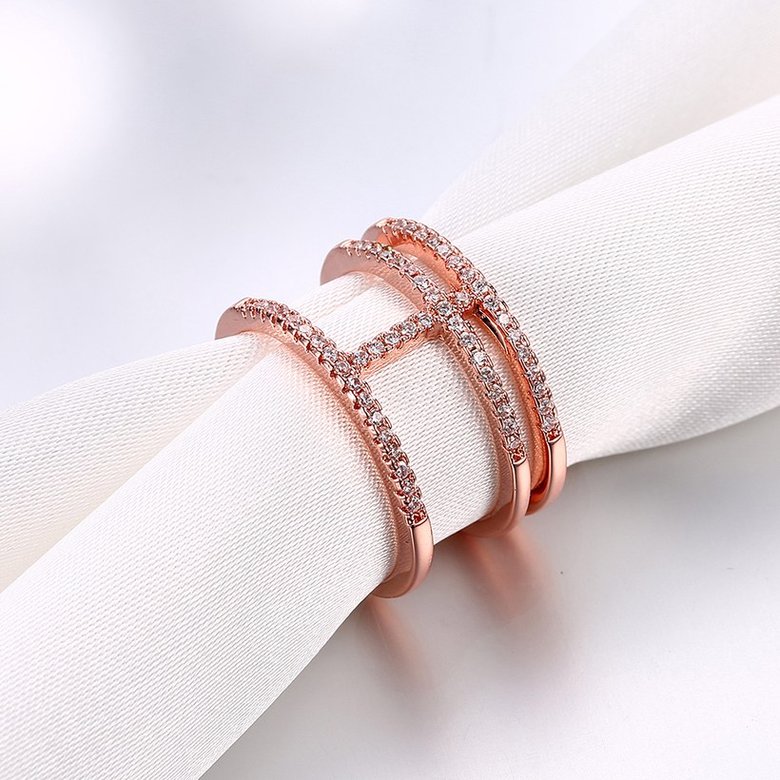 Wholesale Romantic Rose Gold Round White CZ Ring TGGPR1364 3