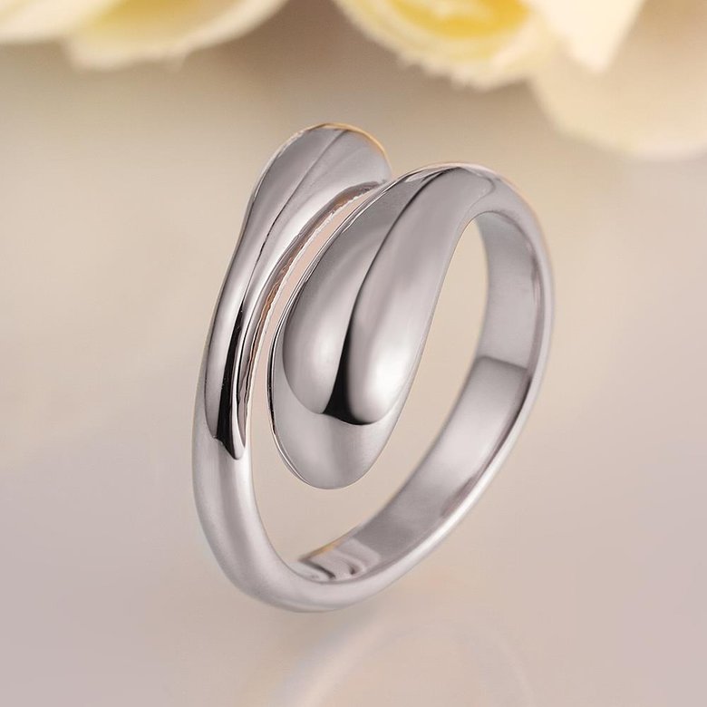 Wholesale Trendy  Vintage Exaggerated Personality Classic Platinum Geometric Ring TGGPR214 3