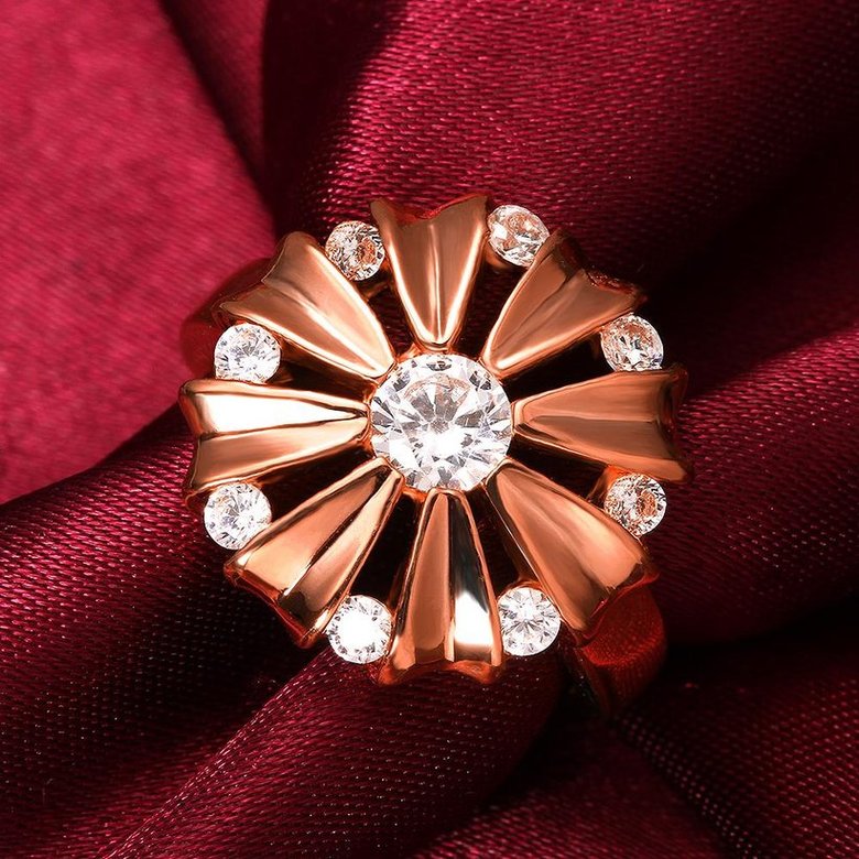 Wholesale Romantic Rose Gold Round White CZ Ring TGGPR754 2