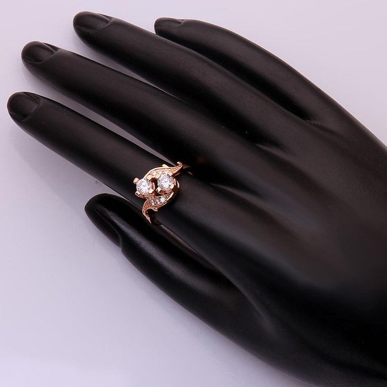 Wholesale Romantic Rose Gold Geometric White CZ Ring TGGPR1011 1