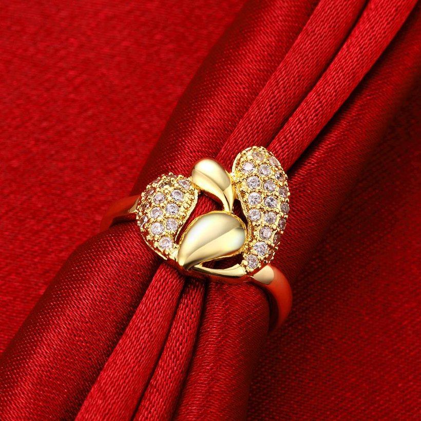 Wholesale Luxury  Design 24K gold Geometric White CZ Ring  Vintage Bridal Round Engagement Ring TGGPR335 0