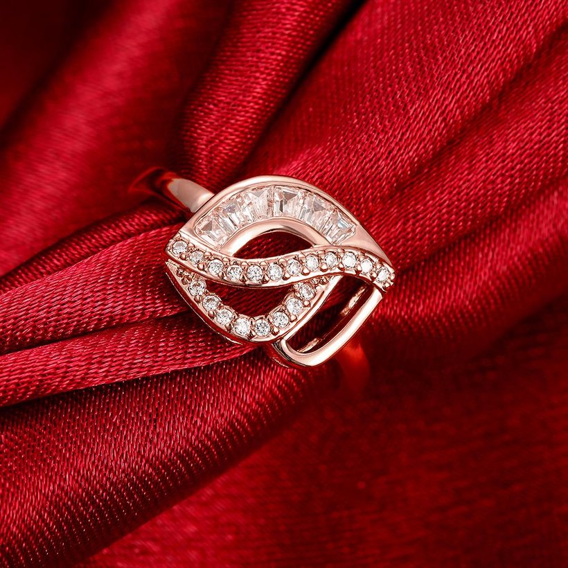 Wholesale Luxury  Design rose gold Geometric White CZ Ring  Vintage Bridal Round Engagement Ring TGGPR314 2