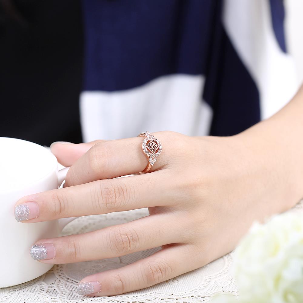 Wholesale Trendy Luxury  Design rose gold Geometric White CZ Ring  Vintage Bridal Round Engagement Ring TGGPR371 2