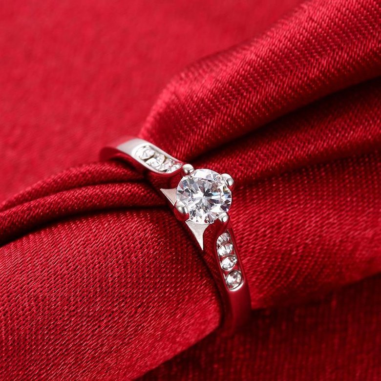 Wholesale Classic Platinum Geometric White Rhinestone Ring TGGPR1034 3