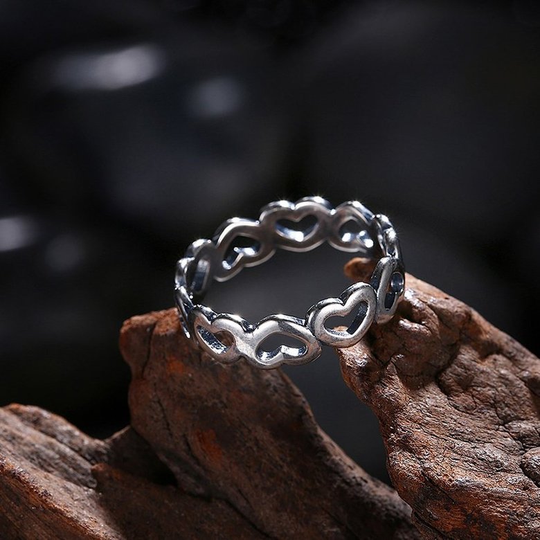 Wholesale Trendy Antique Silver Unisex Charms heart shape Ring Punk European Style Men Chain Buddha Rings Female Jewelry Free Shipping TGVGR040 2