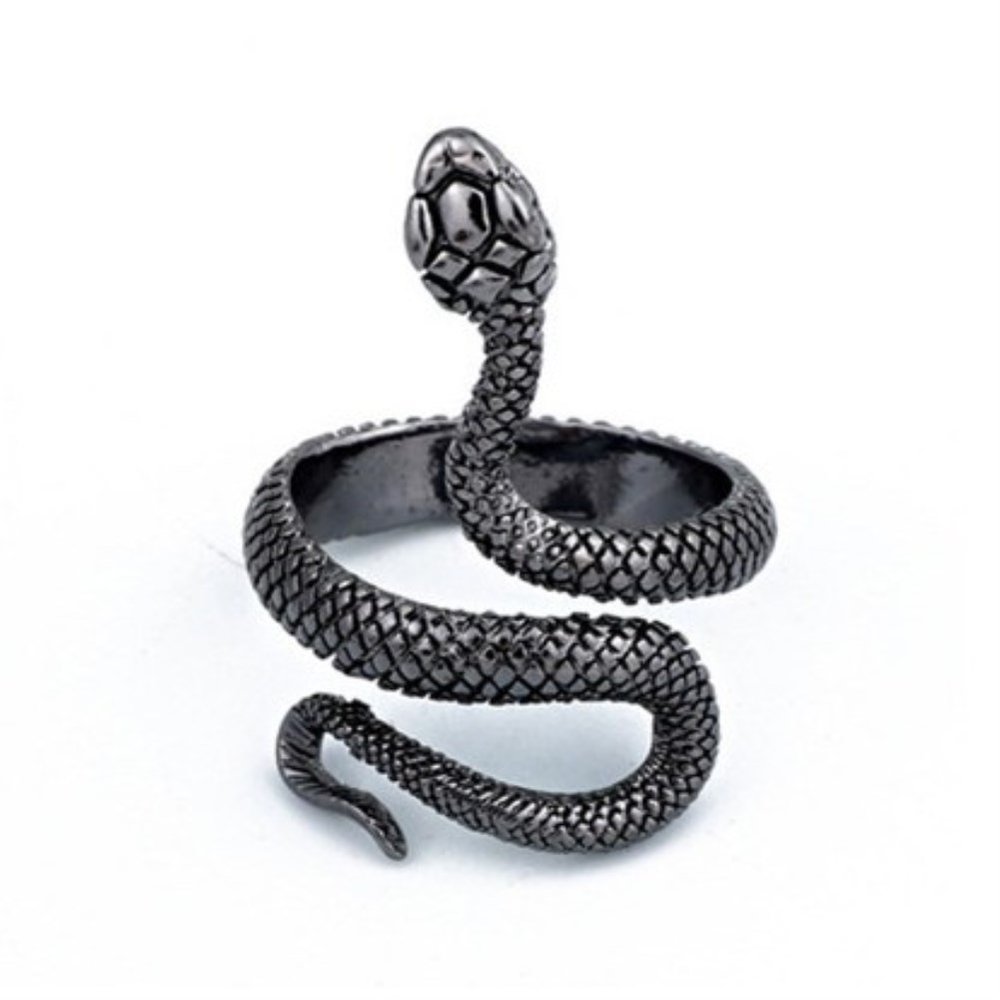 Wholesale Foreign trade European and American style fashion personality exaggerated snake ring punk Cobra Zodiac ring VGR013 1