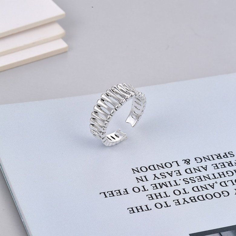 Wholesale Cheap Popular retro opening adjustable small ring VGR041 0