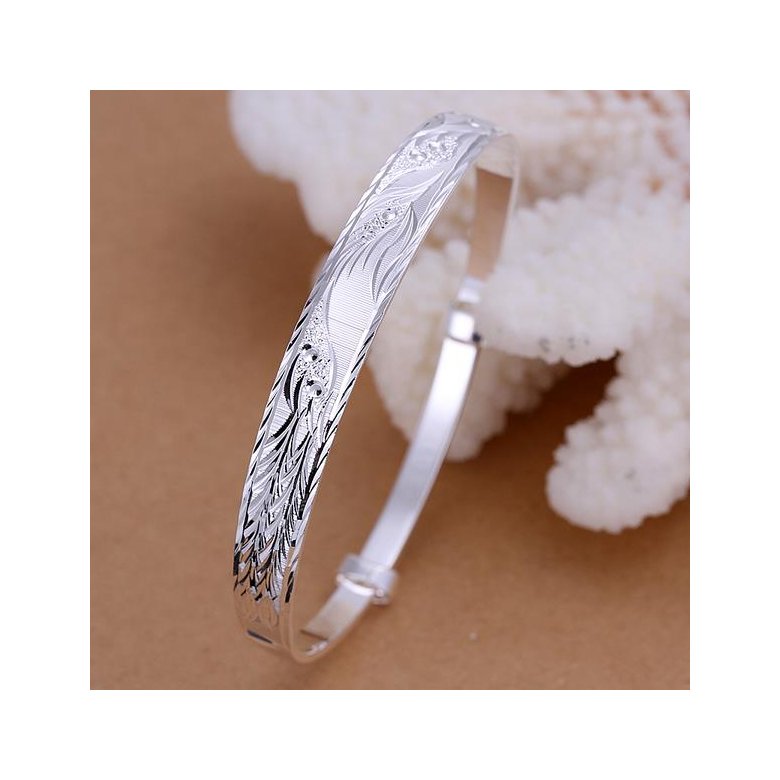 Wholesale Trendy Silver Animal Bangle&Cuff TGSPBL064