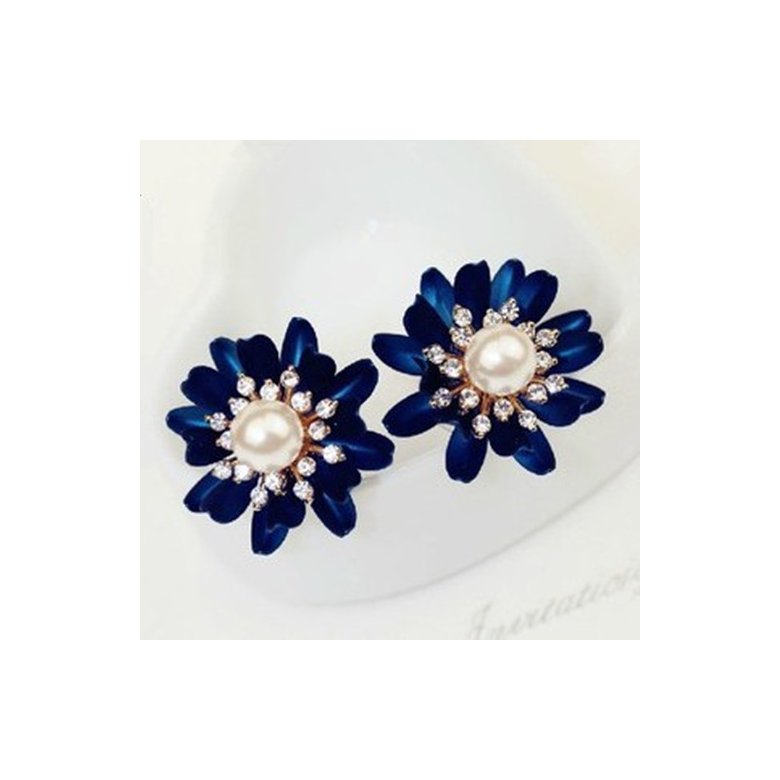 Wholesale 2020 fashion crystal rhinestone stud earrings  noble blue flowers earrings for women jewelry VGE004