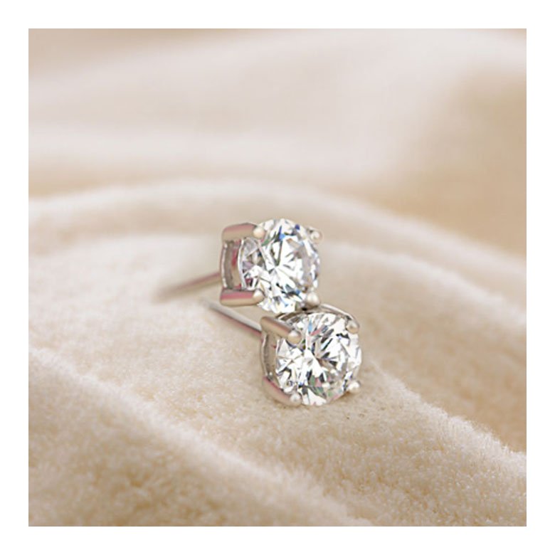 Wholesale Classical Popular Style Stud Earrings for Women High Quality Clear White Zircon Stone Luxury earrings VGE024