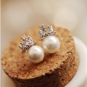 Wholesale High Quality Fashion Jewelry Gold Color Crown Crystal Stud Earrings Sweet Romantic Pearl Stud Earrings For Women VGE032