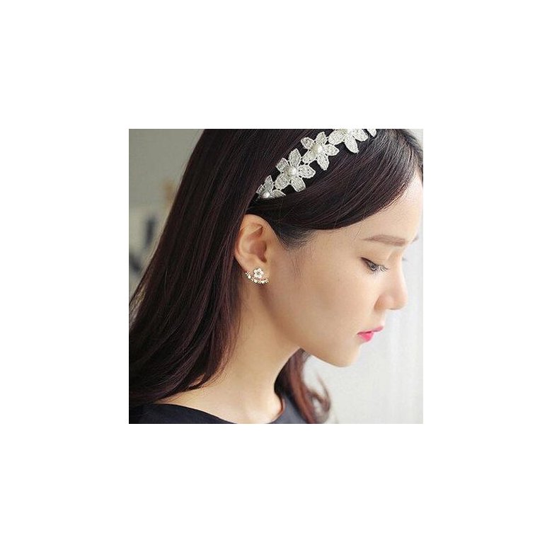 Wholesale Fashion Simulated Pearl Earrings Cute Cherry Blossoms Flower Stud Earrings for Women Blossoms Earrings Jewelry VGE039