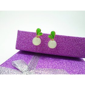 Wholesale Korean Style Leaves Earrings For Women Fashion Stylish Sweet Cute Stud Earrings Jewelry VGE045