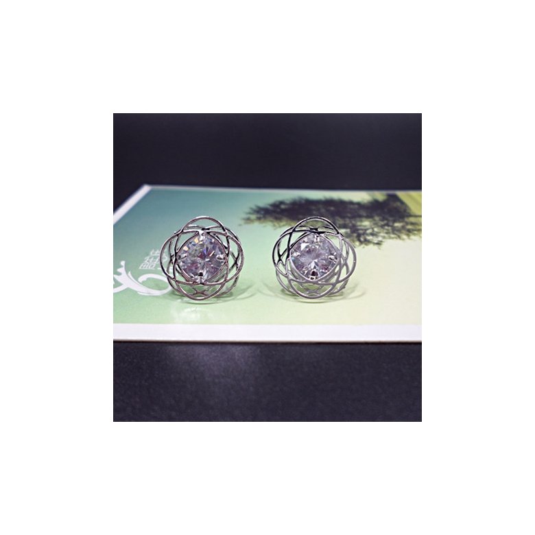 Wholesale Classic  Flower Zircon Stud Earrings  Crystal Ear Stud Earrings Fashion Jewelry VGE051