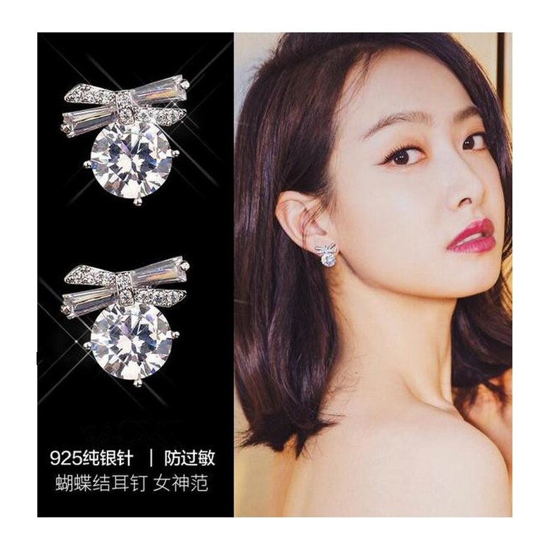 Wholesale Sparkling Zircon Stud Earrings for Women Luxury Full Zircon Bow Earrings Girls Romantic Style Wedding Engagement Party jewelry VGE073