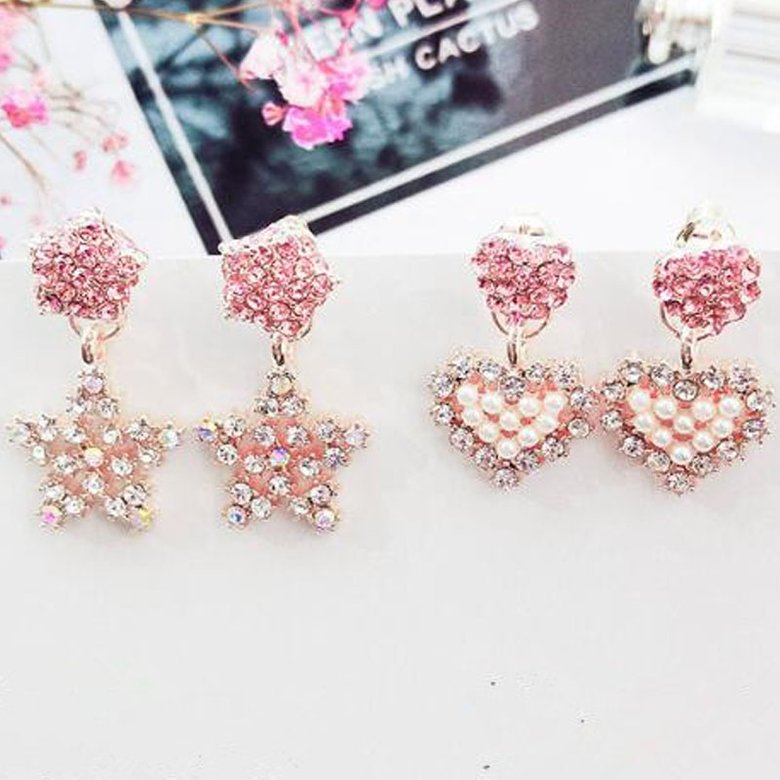 Wholesale 2020 Korean New Fashion Exquisite Star heart Pearl Earrings Simple Small Earrings Elegant Women's Versatile Jewelry VGE112