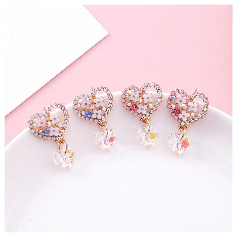Wholesale Cute Love Heart Flower Earrings Jewelry Trendy CZ Crystal Hoop Earrings For Women Girls VGE142