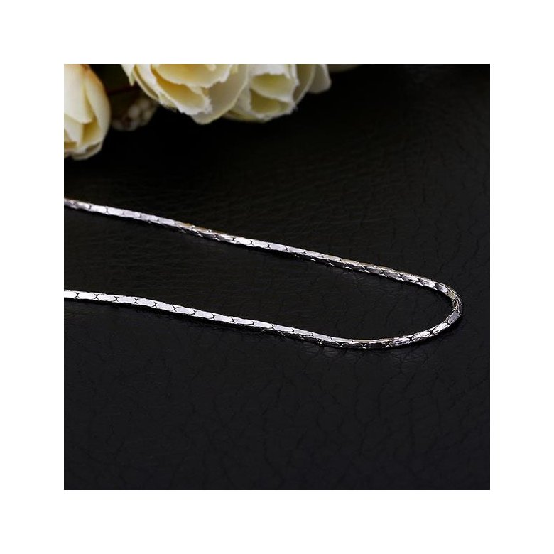 Wholesale Trendy Platinum Geometric Chain Nceklace TGCN016