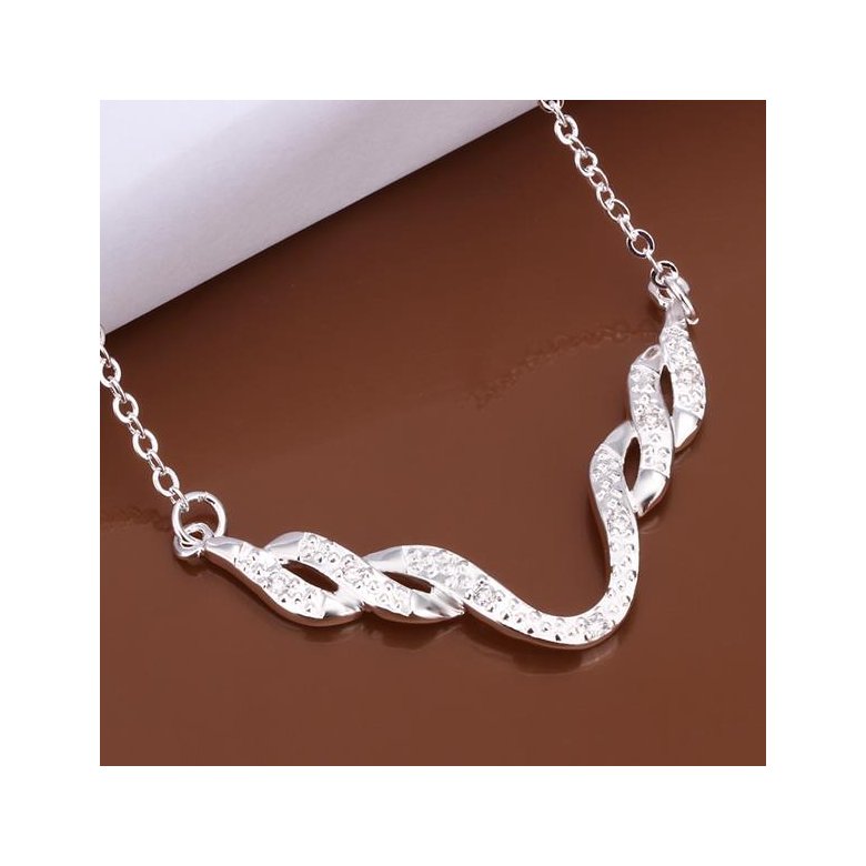 Wholesale Romantic Silver Plant CZ Necklace TGSPN373