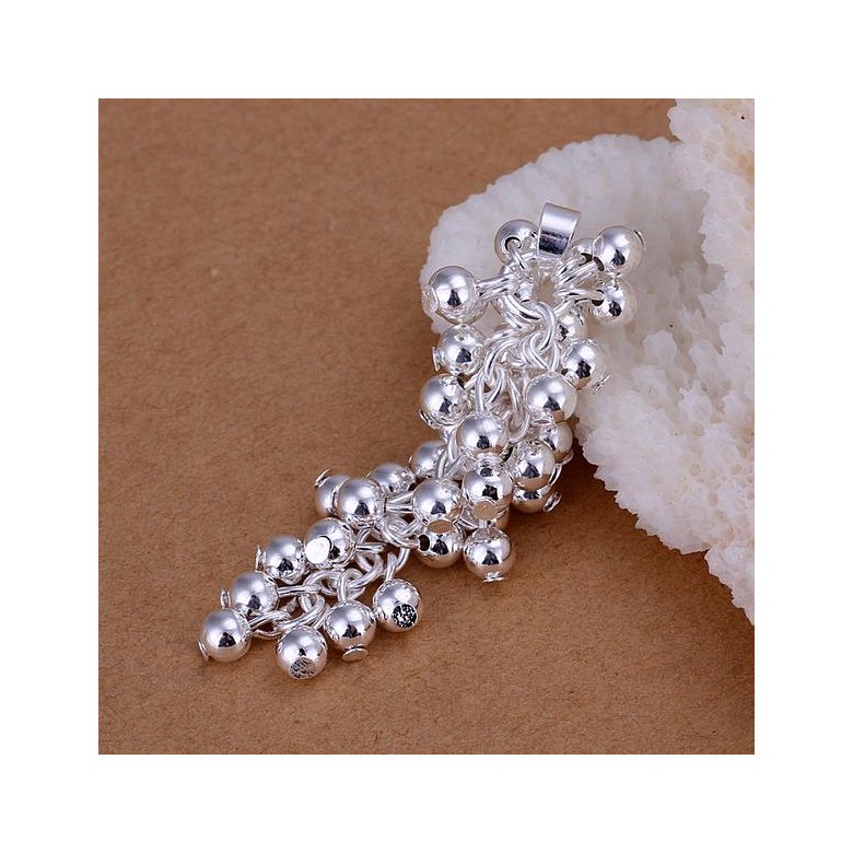 Wholesale Romantic Silver Ball Pendants TGSPP027