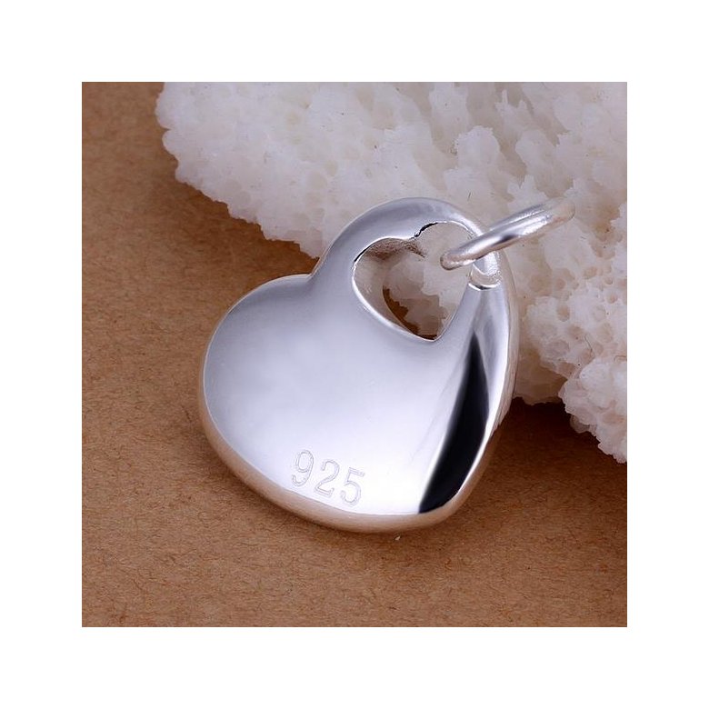 Wholesale Romantic Silver Heart Pendants TGSPP068